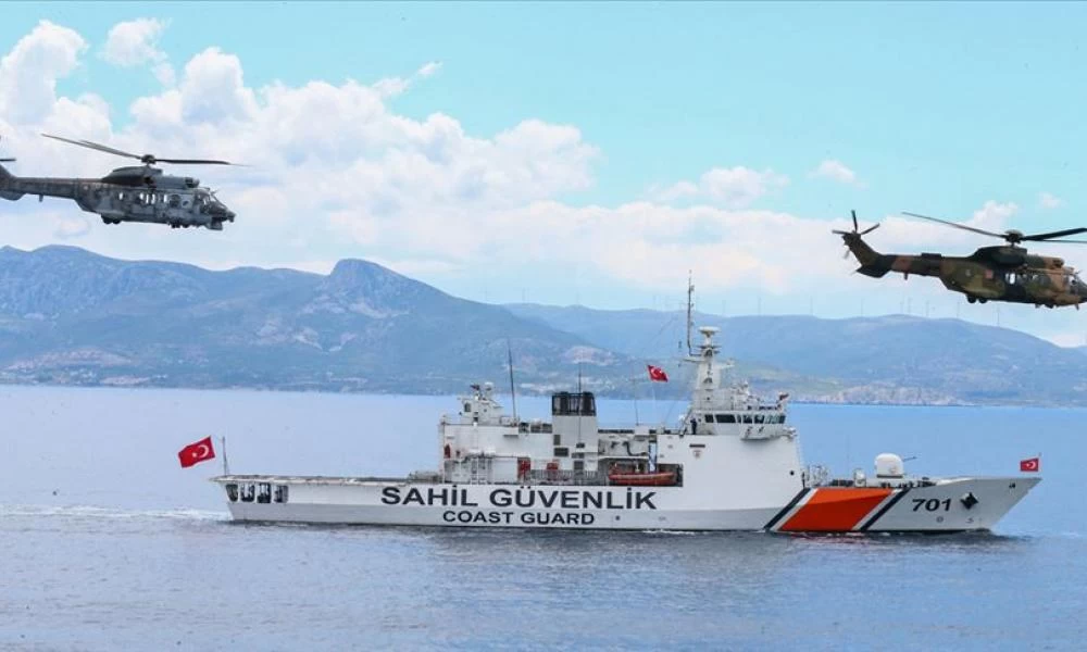 Σοβαρή πρόκληση: Πλοίο της τουρκικής ακτοφυλακής κοντά στα ρωσικά χωρικά ύδατα